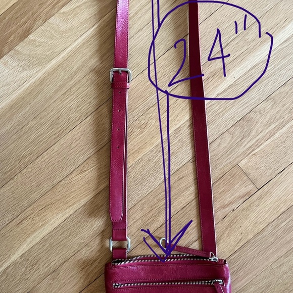 Rich red leather crossbody purse - Picture 6 of 6